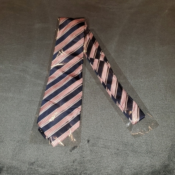Pink & Dark Blue Striped Necktie Geoffrey Beene - Picture 2 of 7
